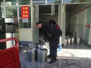 昭觉中学“学校食堂安全检查”